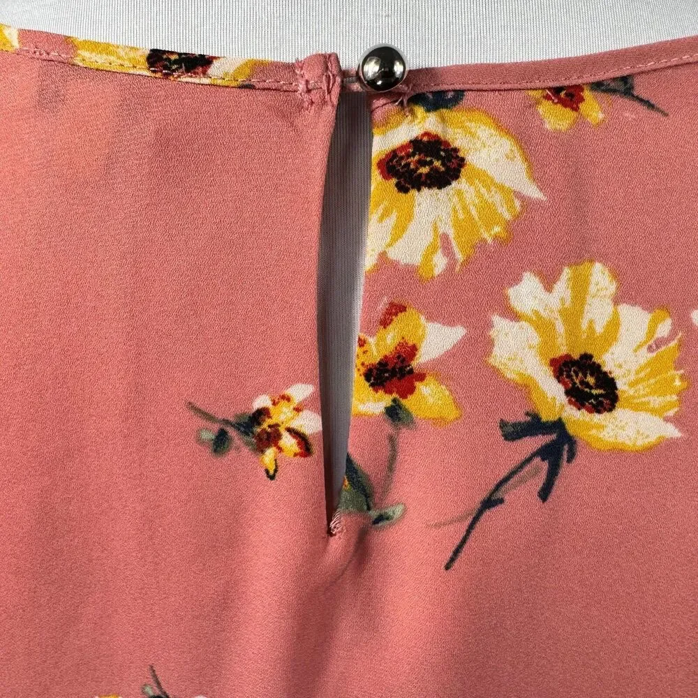 Lily White Ladies Sz M Dusty Pink Floral VNeck Cap Ruffle Sleeves - Picture 4 of 7